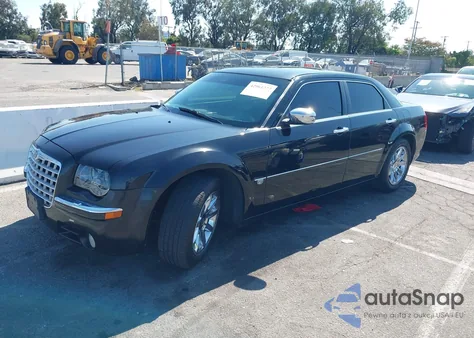 2006 Chrysler 300C z USA, uszkodzony, nr VIN 2C3LA63H86H408026